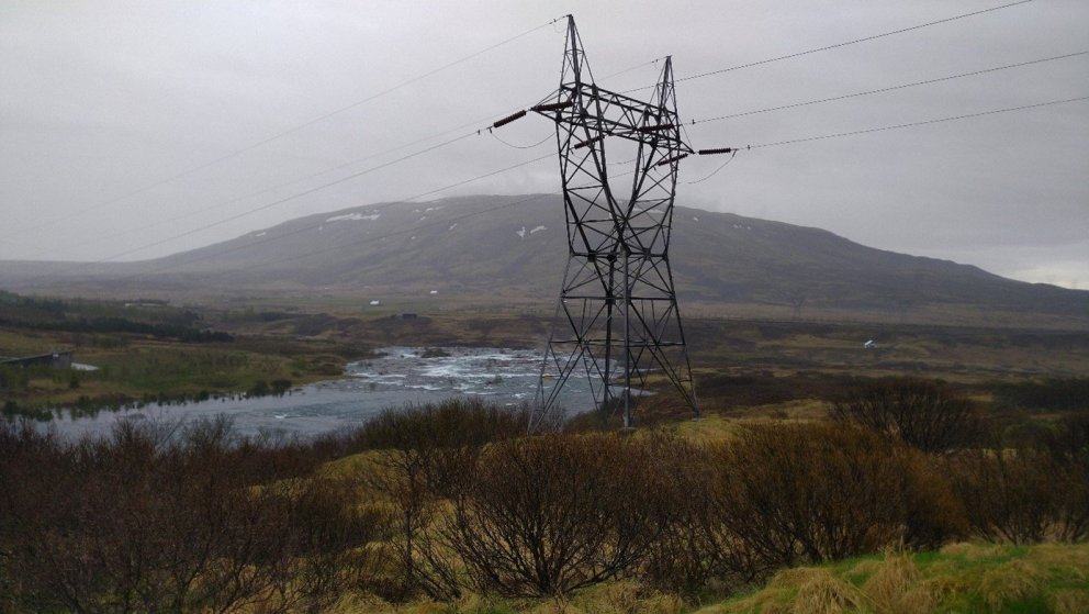 Rafmagnslaust frá Syðri Brú að Borg í dag 20.04. frá kl. 15:00- 17:00.