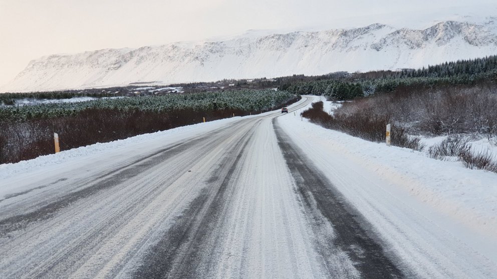 Tilboð í snjómokstur