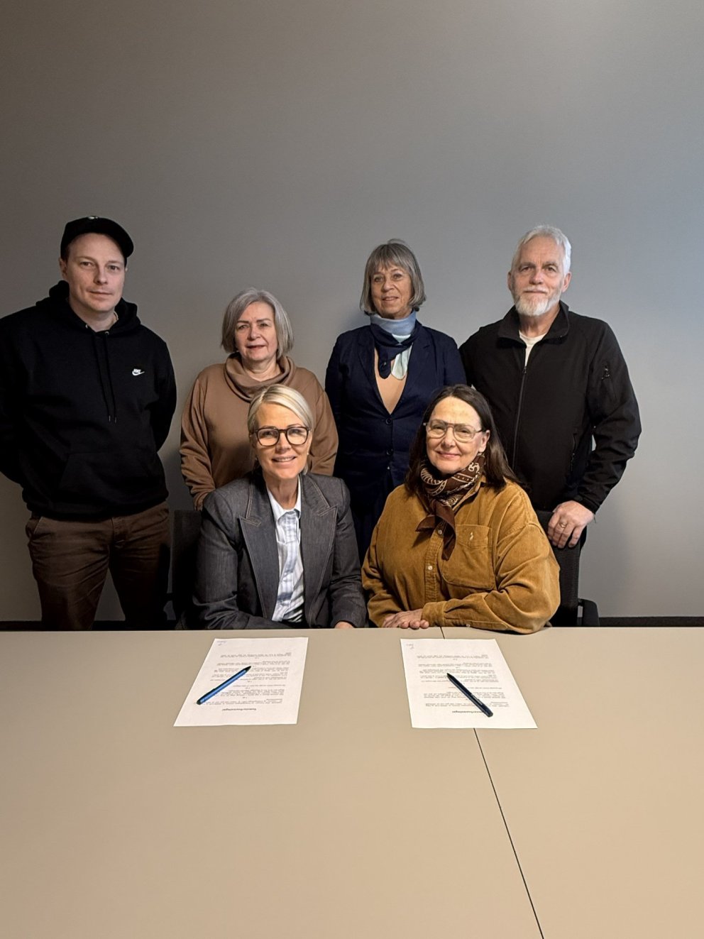 Frá undirritun samningsins.