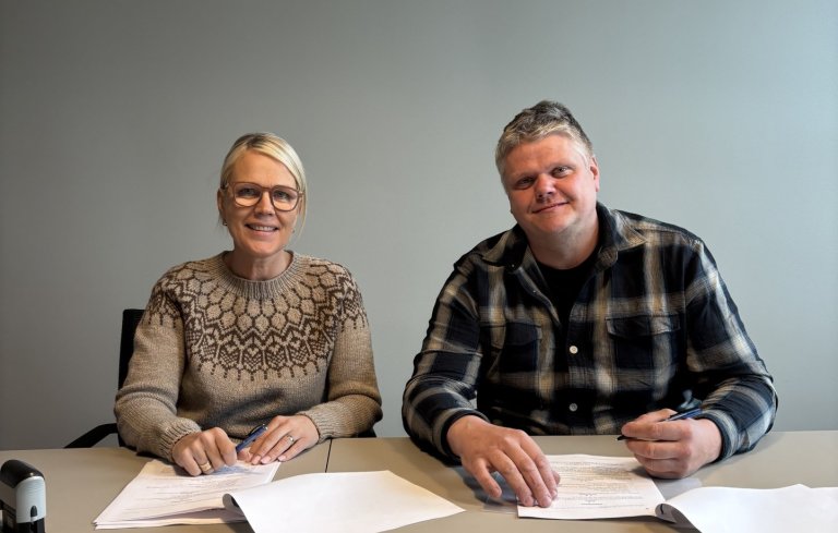 Verksamningur vegna Björgunarmiðstöðvar undirritaður