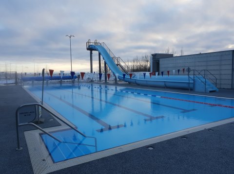 Lokað í sundlauginni vegna þrifa-líkamsræktarsalurinn er opinn